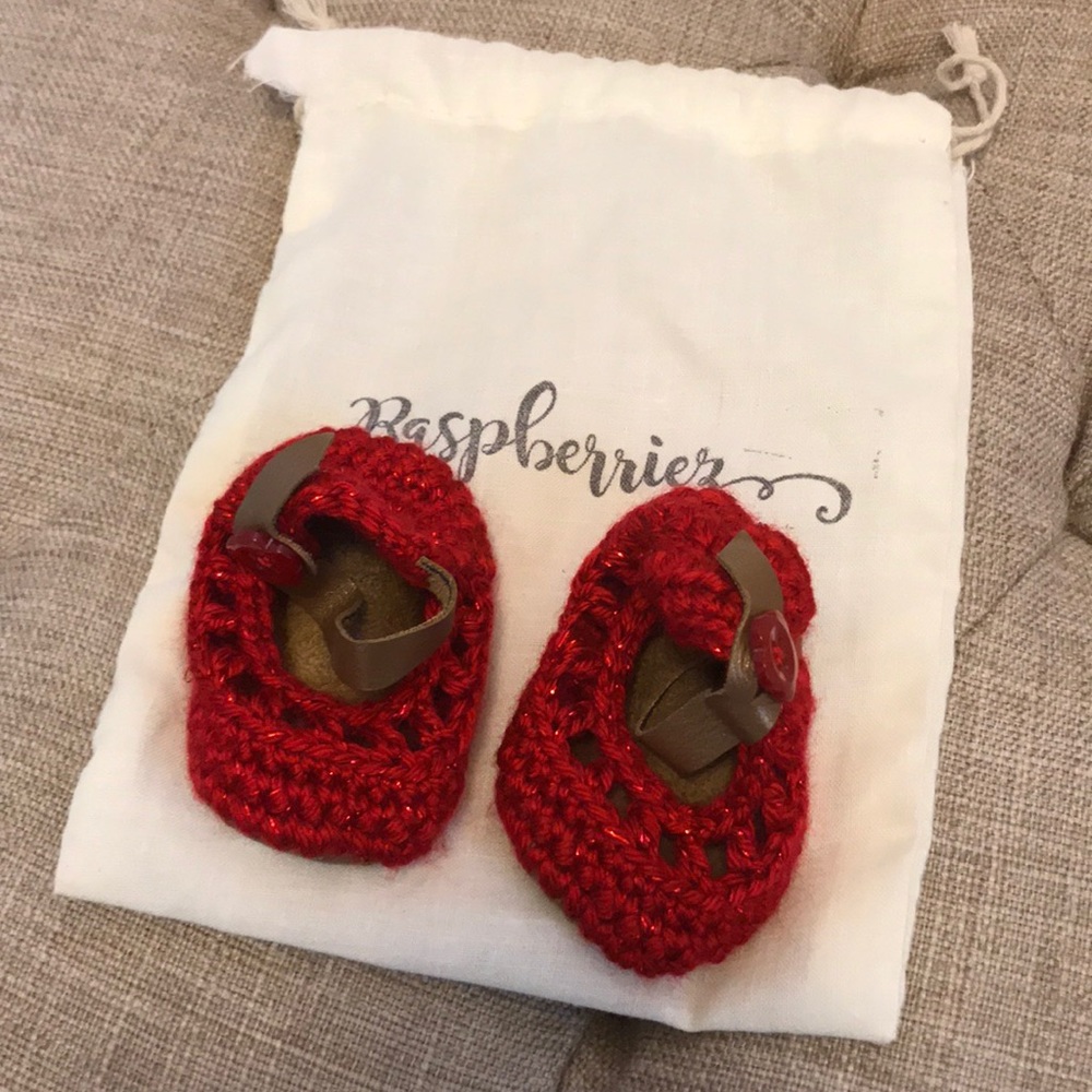 Raspberriez, newborn anklets